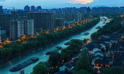 杭州青岛爆料视频,两地风情碰撞,揭秘生活百态 第2张 杭州青岛爆料视频,两地风情碰撞,揭秘生活百态 第2张